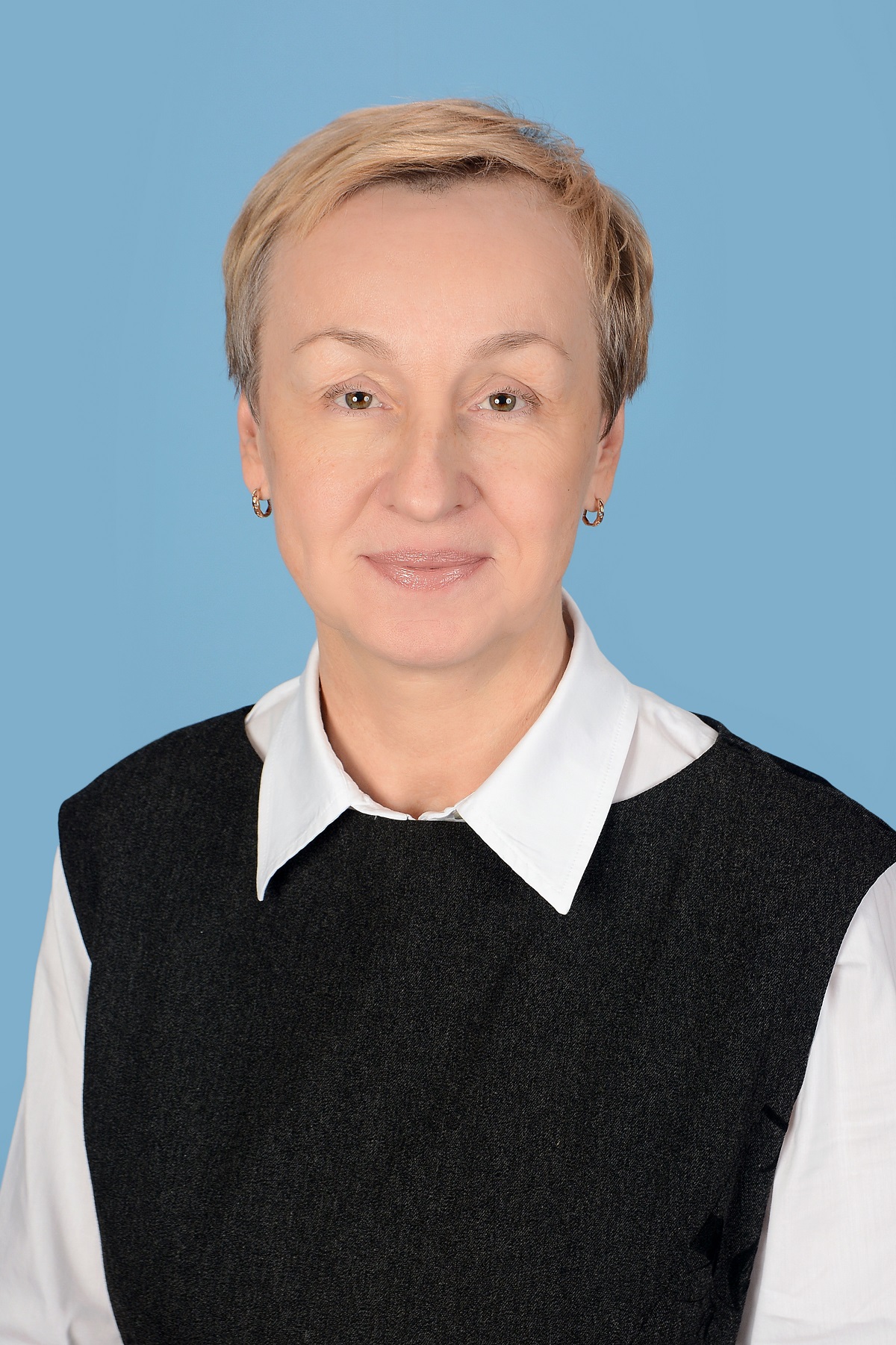 Титова Елена Леонидовна.